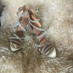 Jessica Simpson “Wylanne” Strappy, Sparkly Heels Size 9 Evening Wedding  Prom